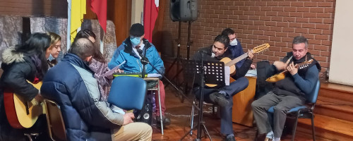 El Liceo Polivalente María Reina celebró su aniversario 57°