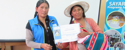 Mujeres construyen su independencia económica.