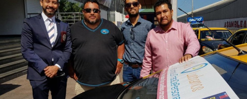 Taxistas de Mall Zofri apoyan campaña contra el delito de trata de personas y tráfico de migrantes.