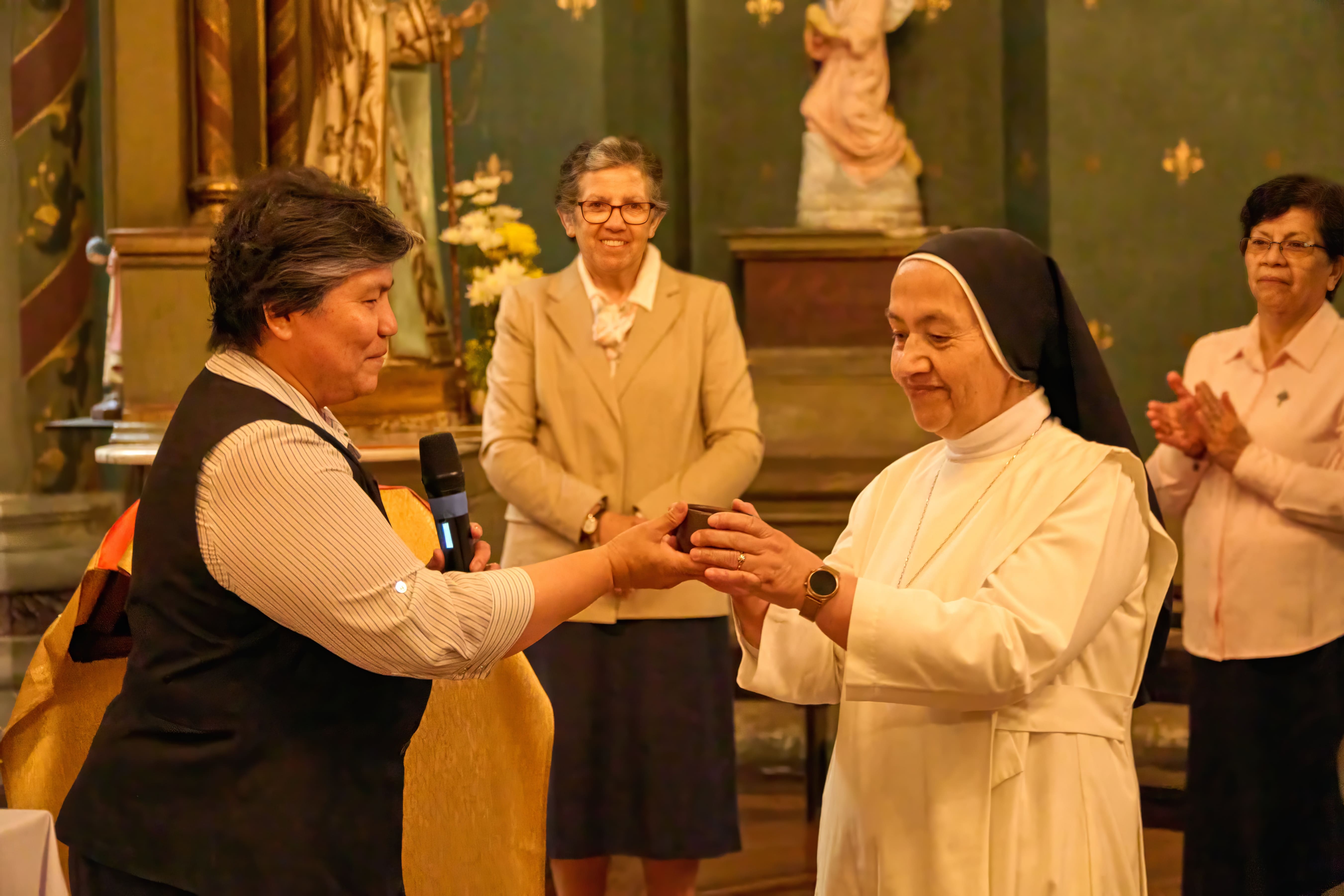 DSC3890 topaz denoise face